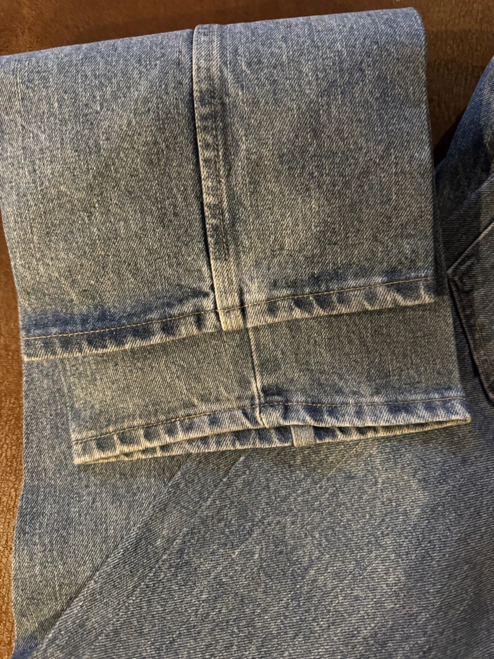 Men’s Wrangler Rugged Wear Classic Blue Straight Jeans Sz 40 x 34 Like New!